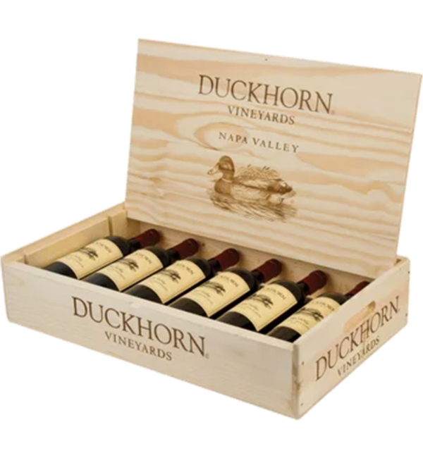 Duckhorn Vineyards Napa Valley Cabernet Sauvignon 2021 Wood Box - Bottle Hero