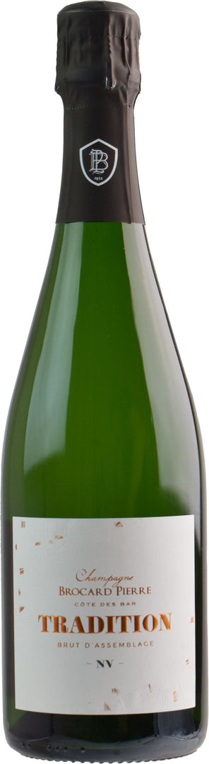 Brocard Pierre Champagne Tradition Brut D'Assemblage - Bottle Hero