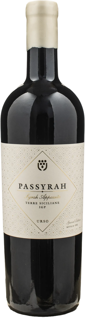 Urso Terre Siciliane Syrah Appassito Passyrah 2018 - Bottle Hero